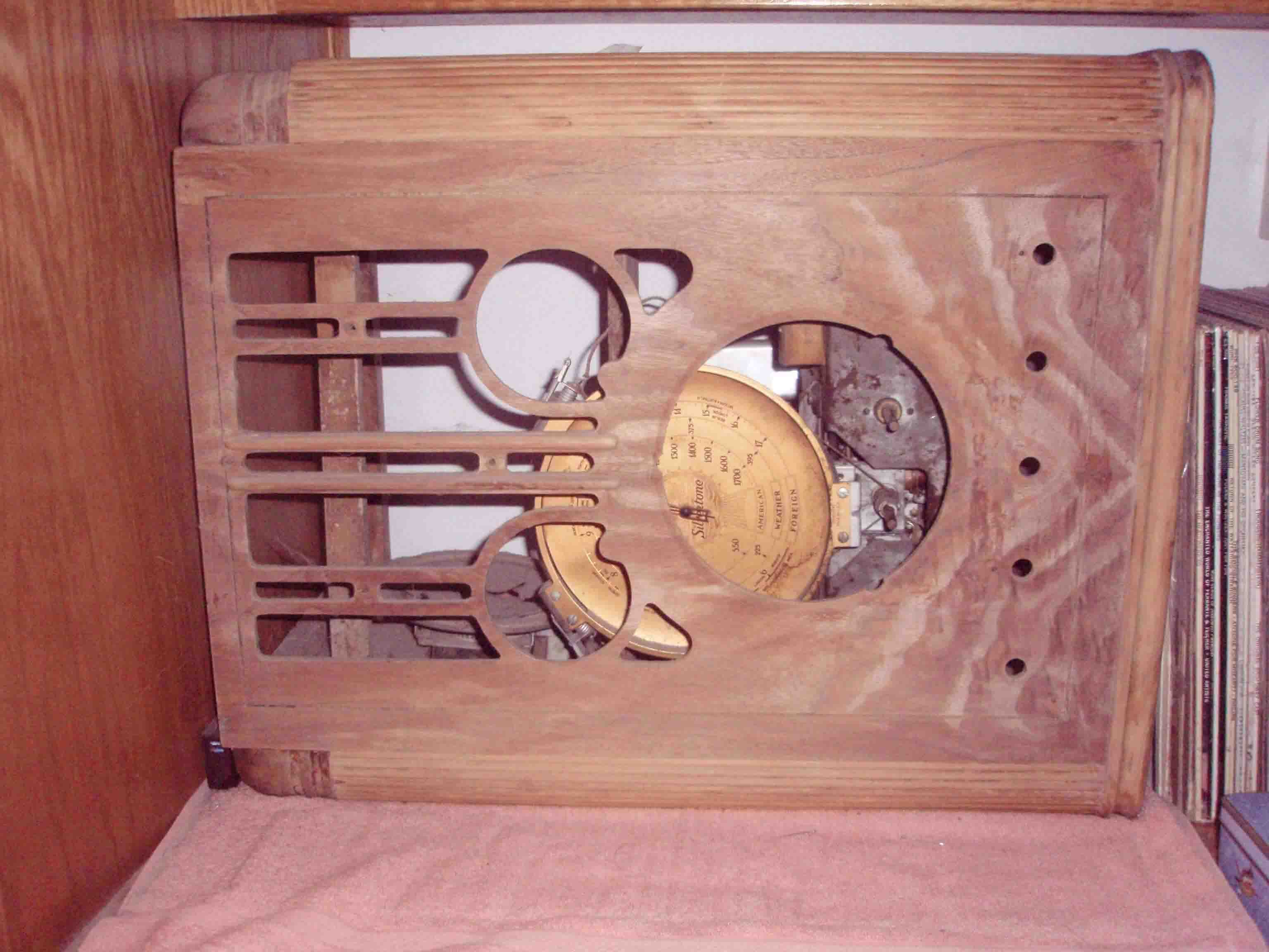 Silvertone barn radio